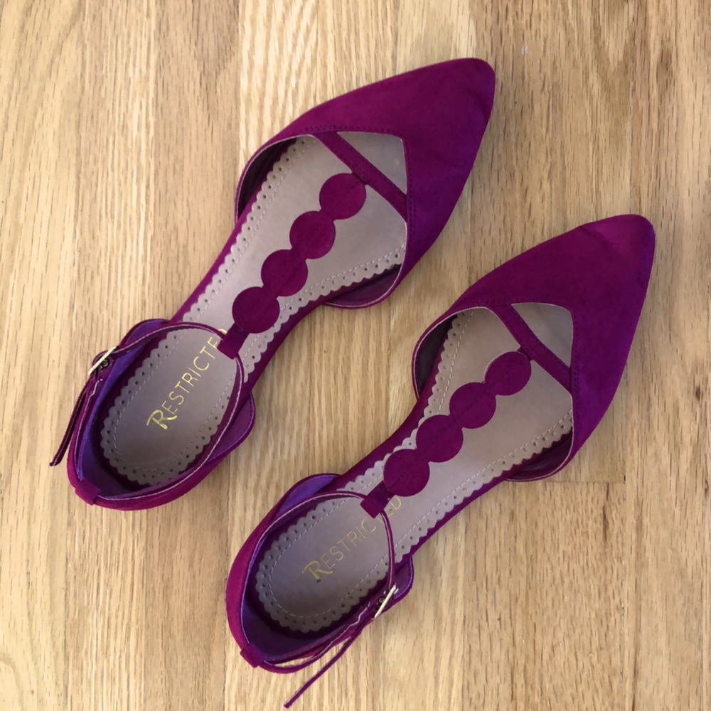 Restricted 7 1/2 Flats Shoes